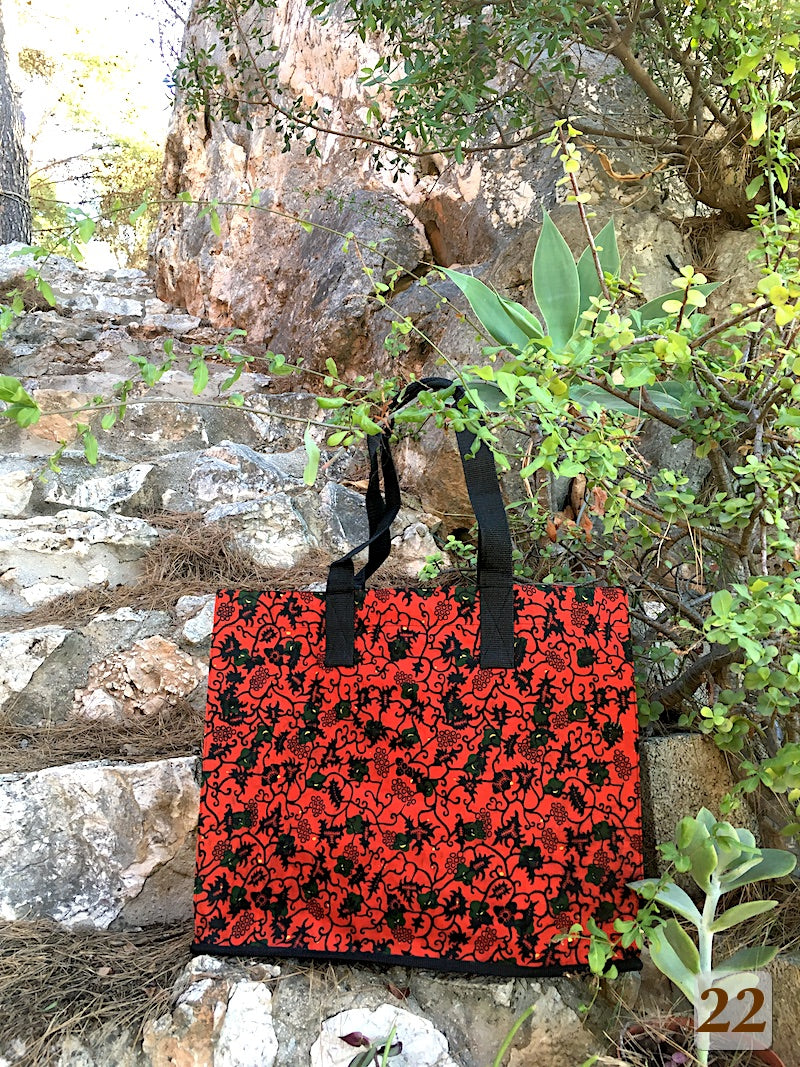 Cabas en Tissu Wax doublé de Sac de Riz recyclé